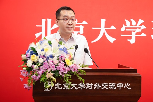 西鹏.jpg